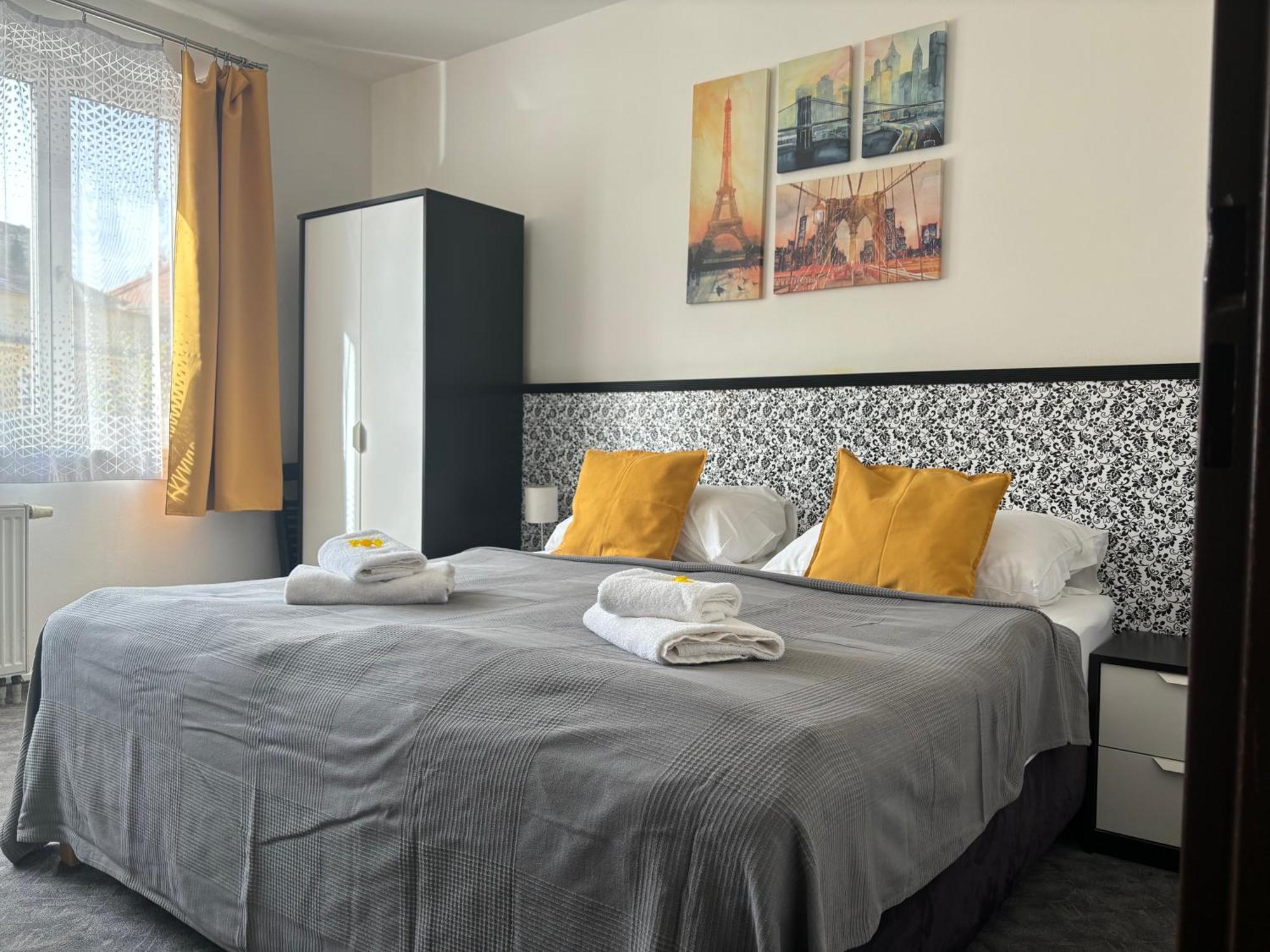 Hotel Pangea Telc Ngoại thất bức ảnh